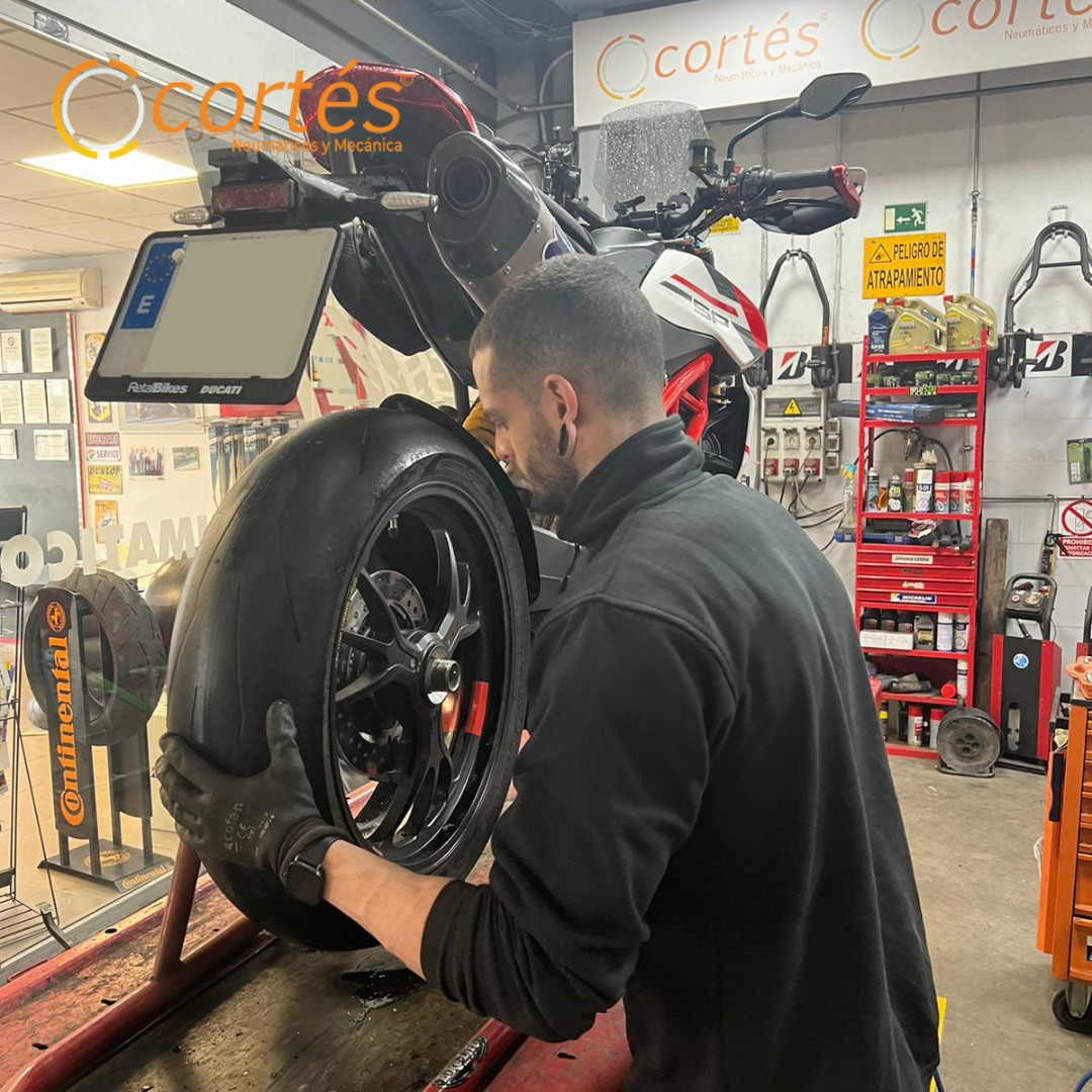 instalaciones-servicios-cortes-007